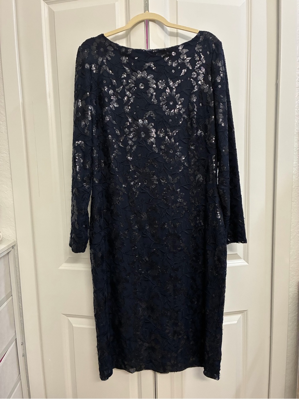 Elegant Navy Sequin Lace Shift Dress - Women's